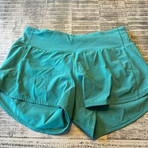 Lululemon speed up shorts, low rise 4 inch